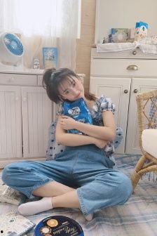 国产区露脸,聚焦露脸瞬间，展现璀璨星光  第1张